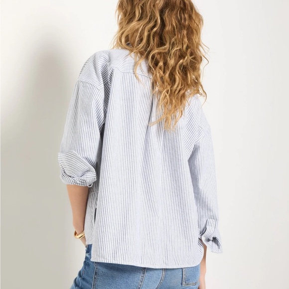 78 & Sunny Button  Down Blue and white striped shirt - Picture 4 of 6